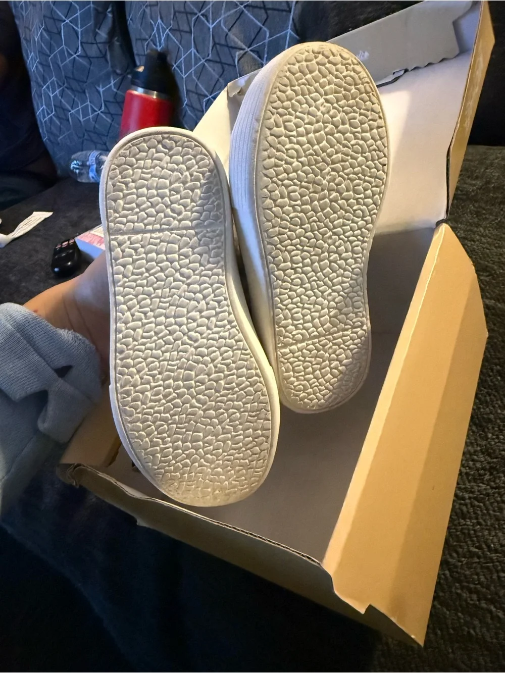 Michael Kors Ivy Rebecca baby girls Sneakers Size 7 Vanilla White MK Logo